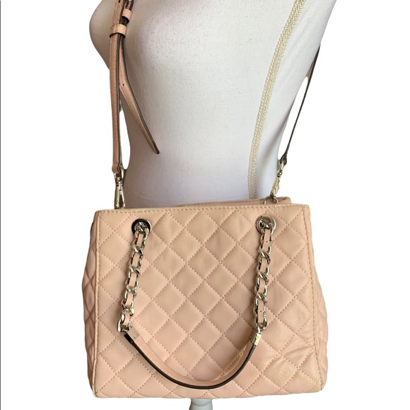 Michael Kors Shoulder Crossbody Bag Size 8L x 10W x 5D - Picture 3 of 17